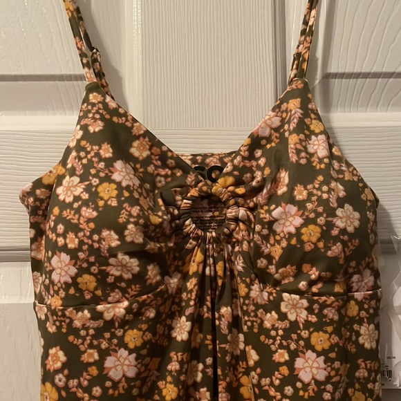 NWT So Floral Sundress - Picture 2 of 4